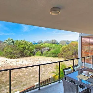 Loka Santi 10 - Beachfront Unit Apartment Agnes Water